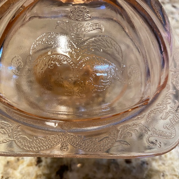 Depression Glass Pink Dish with Lid & Pedestal in the Madrid Pattern - Picture 2 of 4